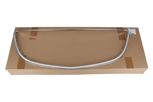 Opel İnsignia A Ön Panjur Çercevesi Krom 2009-2013 Gm Marka