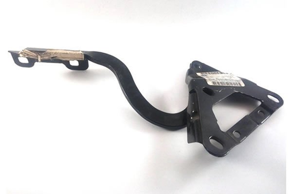 Opel Corsa C Kaput Menteşesi Sağ Gm Marka